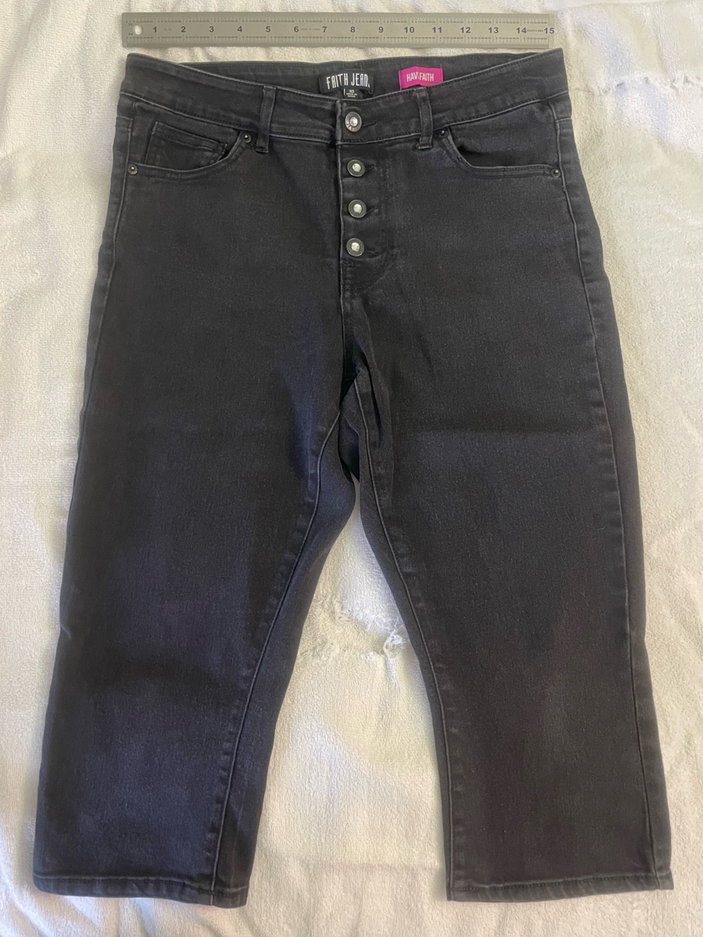 Faith Jeans Black Capris